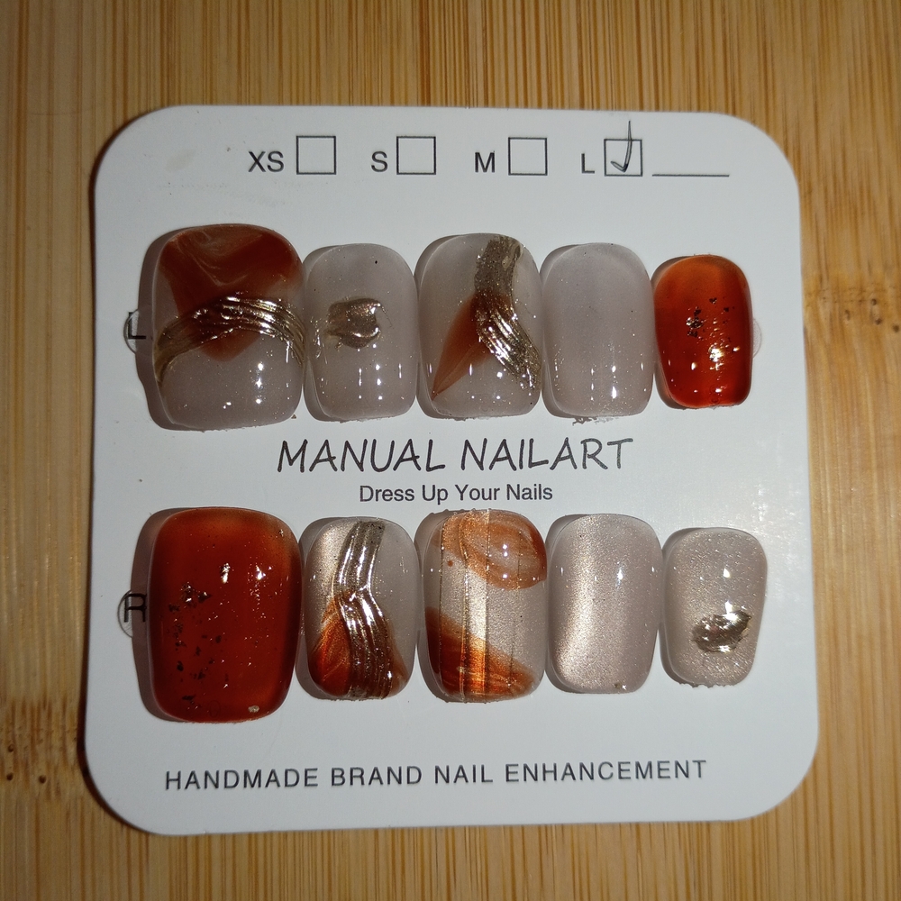 Multicolored Cat Eye Short Square Nail Set With Gold Accents